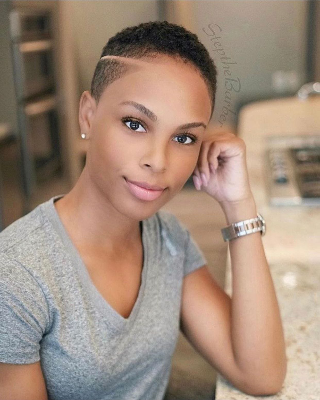 Coupe femmes garçonne 20€