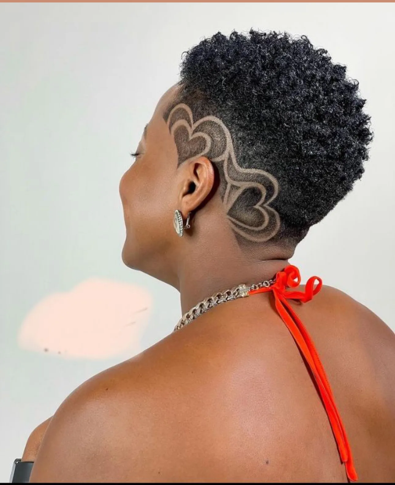Coupe femme à la garçonne